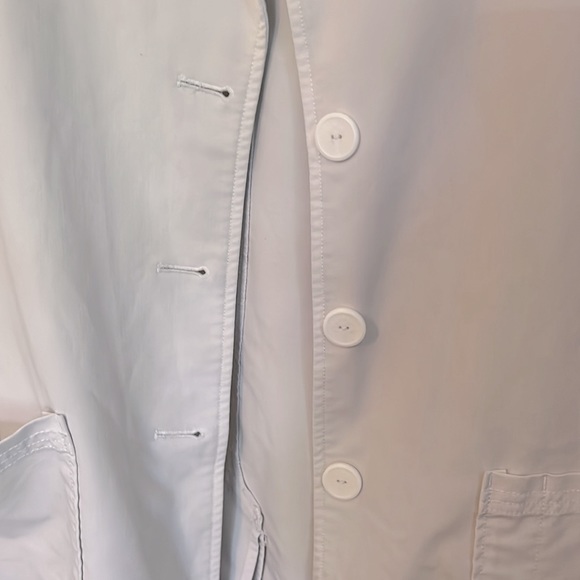 White Scrub Jacket M - Picture 3 of 6